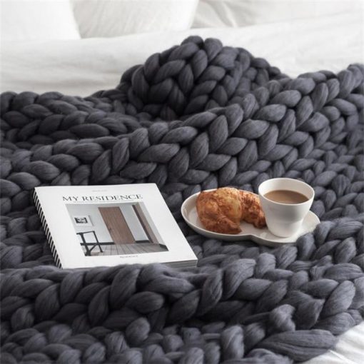 Handmade Chunky Knit Blanket - Image 15