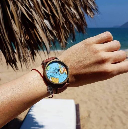 Vintage World Traveler Watch - Image 2