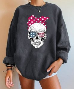 Skull Scarf Sunglasses Print Women’s Sweatshirt